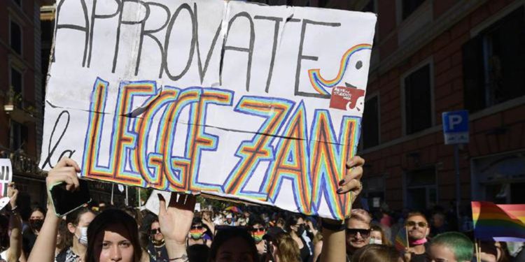 Ddl Zan riparte in Senato, Letta: “Aperti a modifiche ma non a legge qualsiasi”