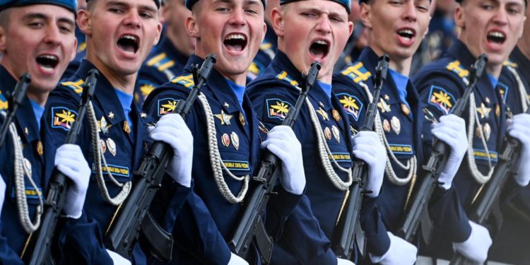 Russia e 9 maggio, come sono cambiati simboli e significati Giornata Vittoria