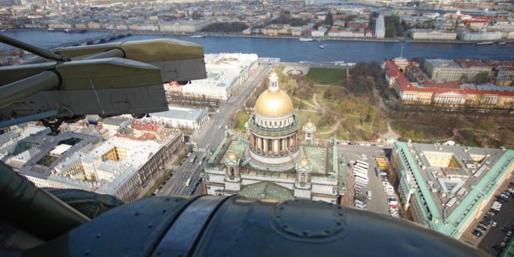 Ucraina, Kiev: “Confini Nato raggiungeranno periferia San Pietroburgo”