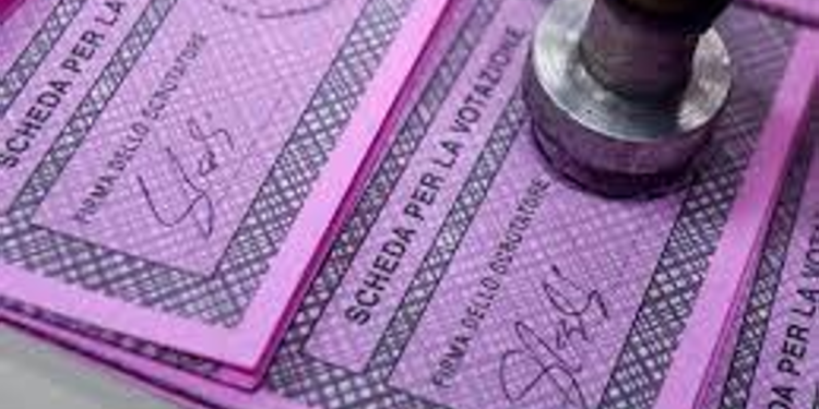 Referendum, i dem per il Sì lanciano l’appello e ‘richiamano’ la Rai