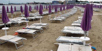 Concessioni balneari, Altroconsumo: “Consumatori scettici su futuro di tariffe e servizi”