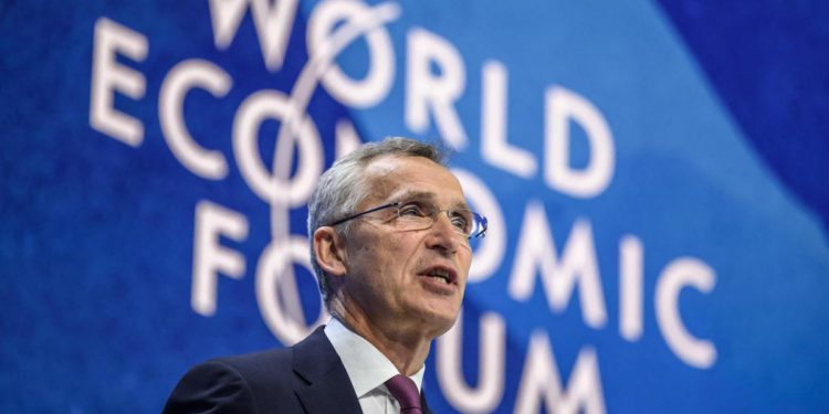 Stoltenberg: “Putin voleva meno Nato a confini, ne avrà di più”