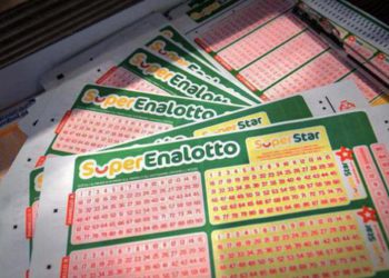 Superenalotto, numeri estrazione vincente oggi 21 maggio