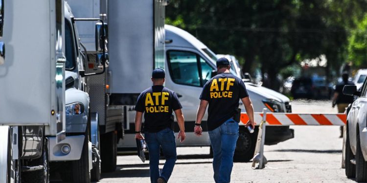 Sparatoria Texas, la polizia ha agito in ritardo?