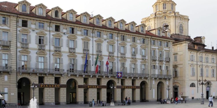 Regioni, spesa per incarichi e consulenze: Piemonte, Veneto e Marche più virtuose