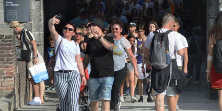 Covid oggi Italia, 29.875 contagi e 95 morti: bollettino 24 maggio