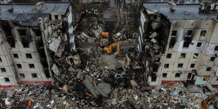 Ucraina, Kiev: “Registrati 10.619 crimini di guerra”