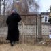 Ucraina, procura Kiev: 290 corpi dissotterrati a Irpin