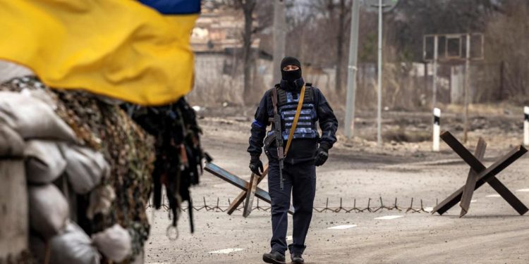 Ucraina, Kiev apre su Crimea: “Priorità è fine guerra”