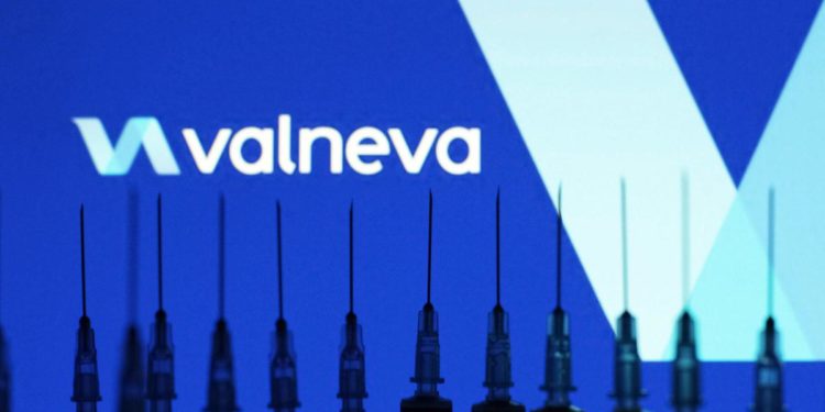Vaccino covid francese Valneva, stop Ue: avviso di rescissione contratto