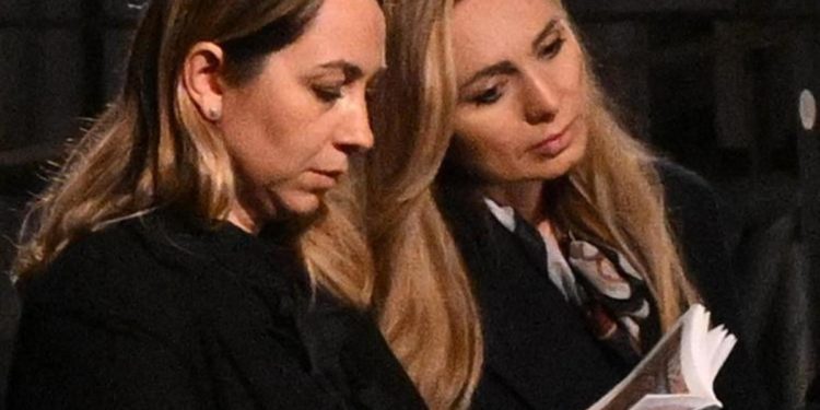 Guerra, scienziate italiane: “Più donne al comando, sono biologicamente pacifiste”