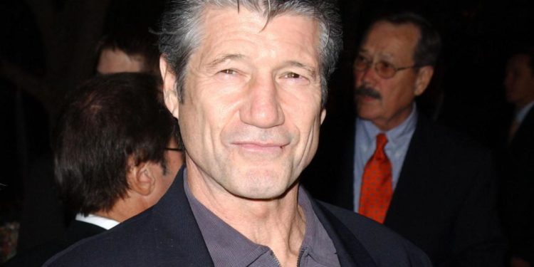 E’ morto Fred Ward, attore di ‘Tremors’ aveva 79 anni