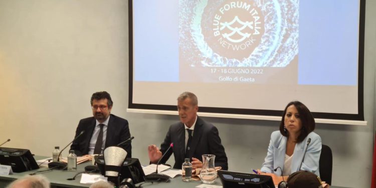 Al via Summit Blue Forum nel Golfo di Gaeta