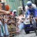 Giro d’Italia 2022, Yates vince crono e Van der Poel resta maglia rosa