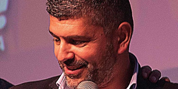 Lega, Zicchieri: “Deluso da Salvini che pensavo un amico, lascio il partito”