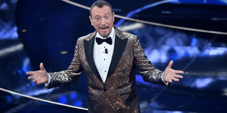 Sanremo 2023, Amadeus pubblica Regolamento: “Cerco 25 pezzi radiofonici”