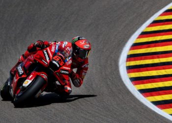 MotoGp Germania, Bagnaia cade al quarto giro