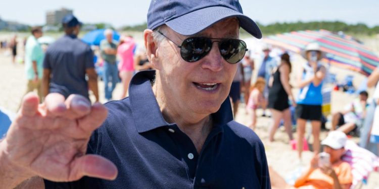 Ucraina, Biden: “Un mio viaggio a Kiev? Non a breve”