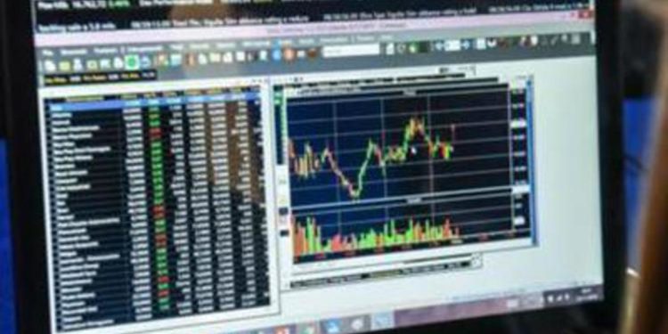 Borsa e spread oggi ancora sotto pressione, rendimento Btp sopra il 4%