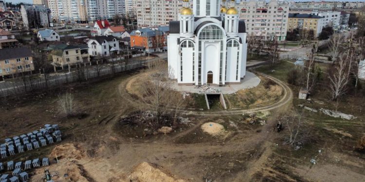 Ucraina, procuratore Kiev: “Oltre 2.600 indagini per crimini di guerra”