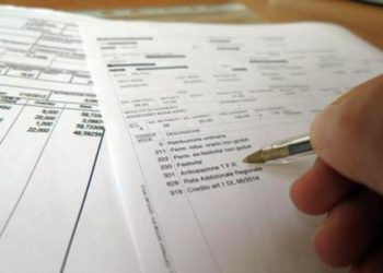 Bonus 200 euro dipendenti, serve autocertificazione: come richiederlo