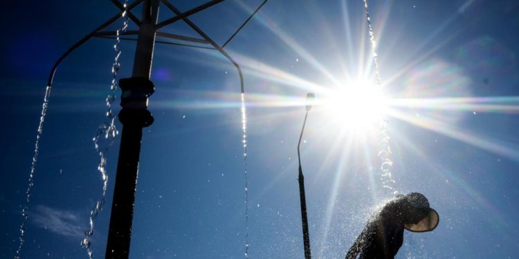 Caldo record sull’Italia, oggi bollino rosso in 19 città e domani saranno 22