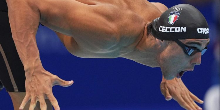 Mondiali nuoto Budapest 2022, Ceccon record nei 50 farfalla