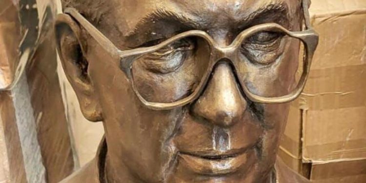 Craxi, ecco il busto che Rieti gli dedica