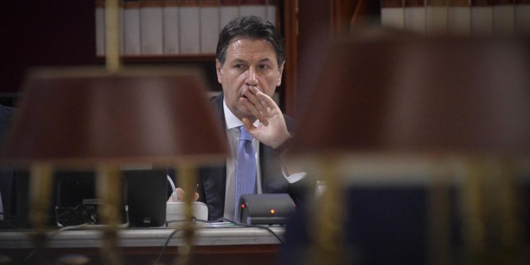 M5S, tensione Conte-Draghi: leader 5 Stelle a muso duro