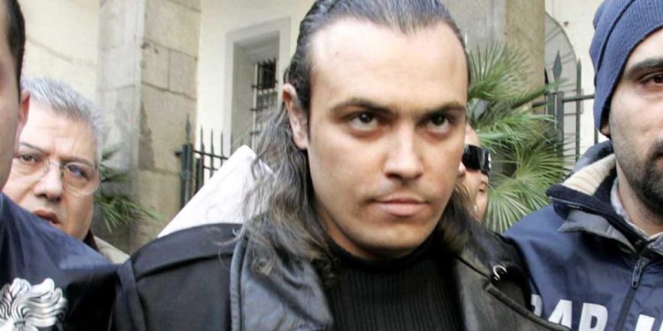 Camorra, morto in carcere il boss Cosimo Di Lauro: aveva 48 anni