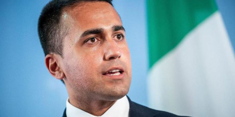 Di Maio: “M5S mi attacca con odio e mette governo in difficoltà”