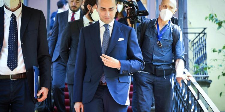 Scissione 5 Stelle, Di Maio: “Daremo stabilità a governo”
