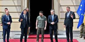 Ucraina, maggioranza al lavoro su risoluzione in vista Draghi alle Camere