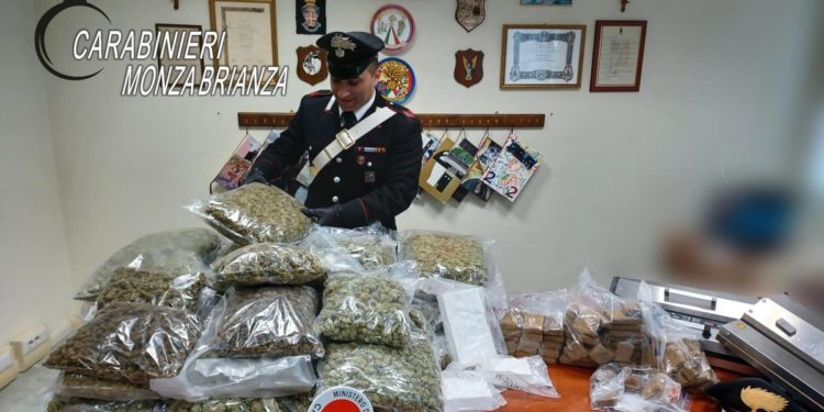 Droga, boom sequestri nel 2021: 91 tonnellate (+54%)