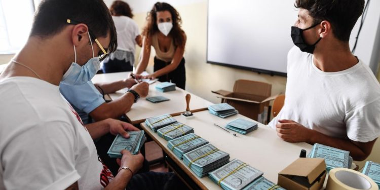 Referendum 12 giugno, “mascherine fortemente raccomandate”