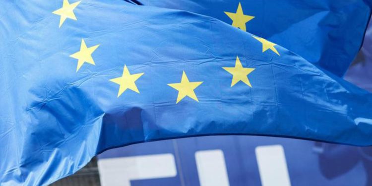 Guerra Ucraina, un italiano su 2 contento di essere nell’Ue