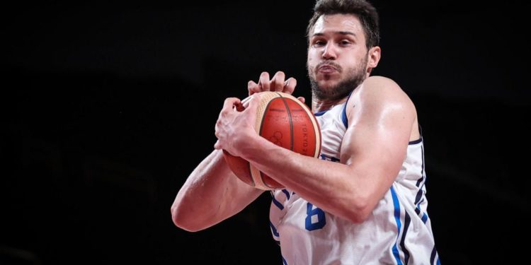 Nba, Gallinari da Atlanta Hakws a San Antonio Spurs