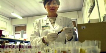 Gismondo: “Covid del 2020 non c’è più, basta creare panico”