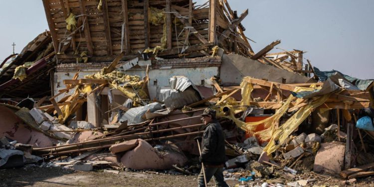 Ucraina, negoziatore Russia: “Bozza pace concordata al 75% ad aprile”