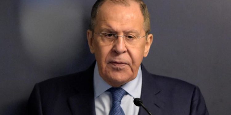 Ucraina, Lavrov: “Occidente ha impedito a Kiev di continuare negoziati”