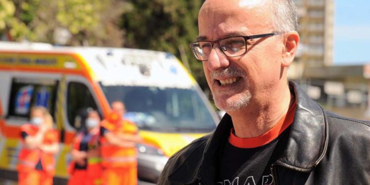 Maturità e mascherine, Lopalco: “Ok sì agli scritti e no all’orale ma prof. mettano Ffp2”