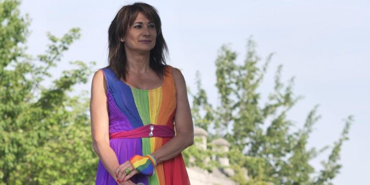 Luxuria: “Con Meloni siglammo ‘patto dello shampoo'”