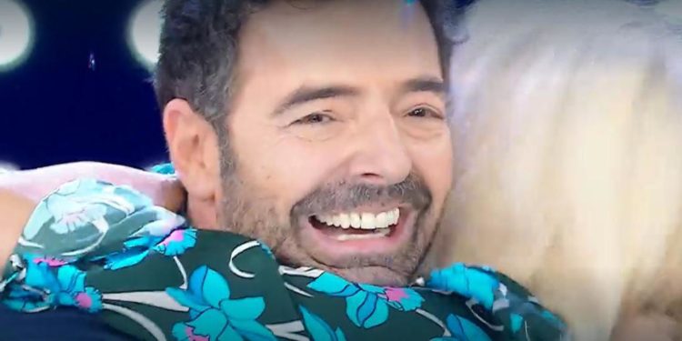 Serena Bortone e Alberto Matano in lacrime su Rai1 per il finale di stagione