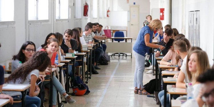 Maturità 2022, domani prima prova degli Esami di Stato