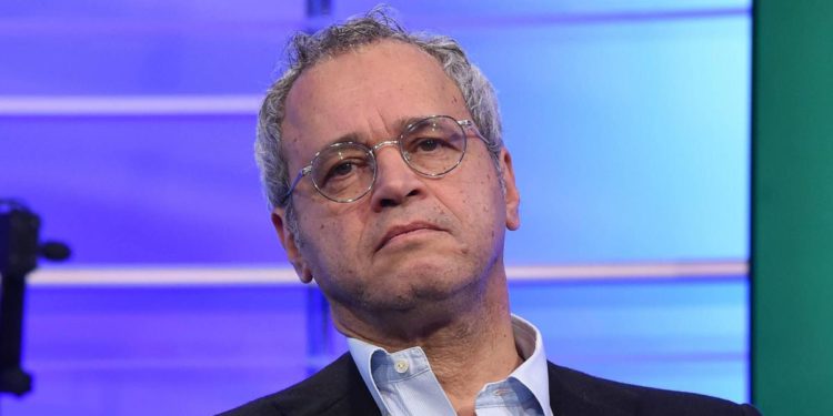 Guerra Ucraina, Mentana ribadisce suo no a ospiti pro Russia