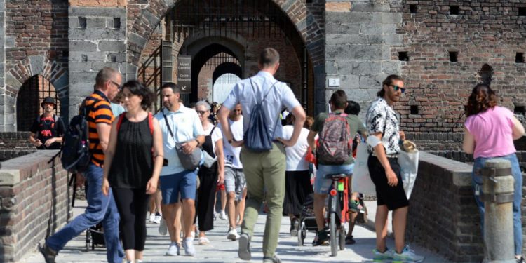 Covid oggi Italia, 16.571 contagi e 59 morti: bollettino 20 giugno