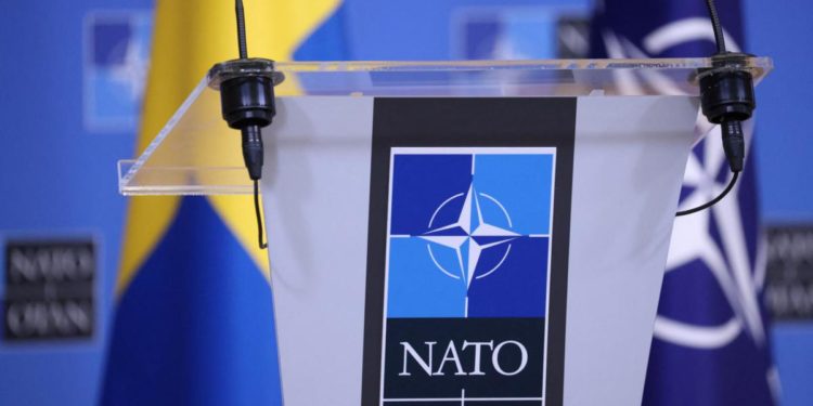Nato, “da Svezia e Finlandia ok a estradizione terroristi”