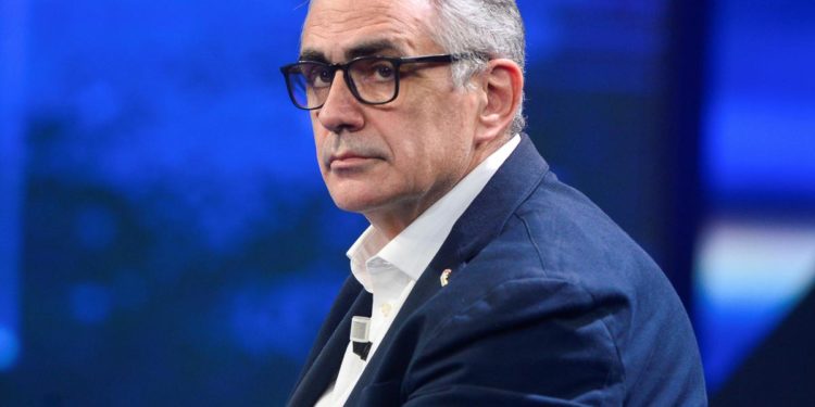 Covid estate 2022, Pregliasco: “Temo ondata da 100mila casi al giorno”