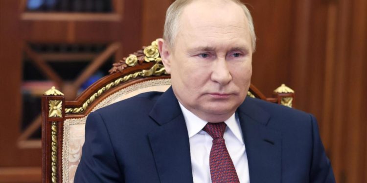 Putin: “Se missili a lungo raggio consegnati a Ucraina, colpiremo nuovi siti”