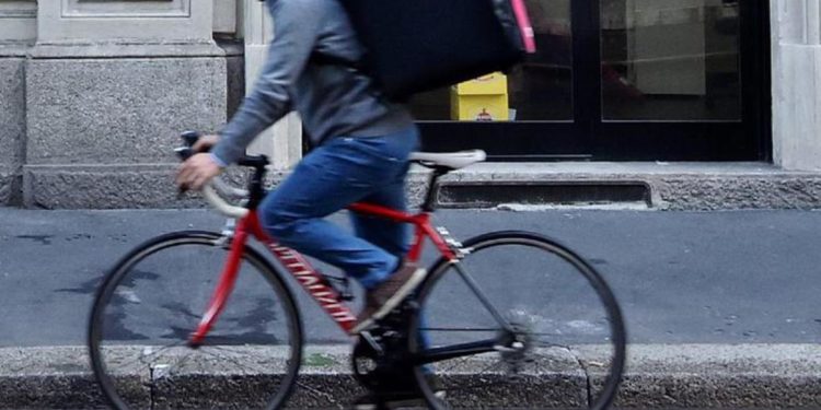 Brunetta: “Salario minimo e Rdc distruggono il mercato del lavoro”